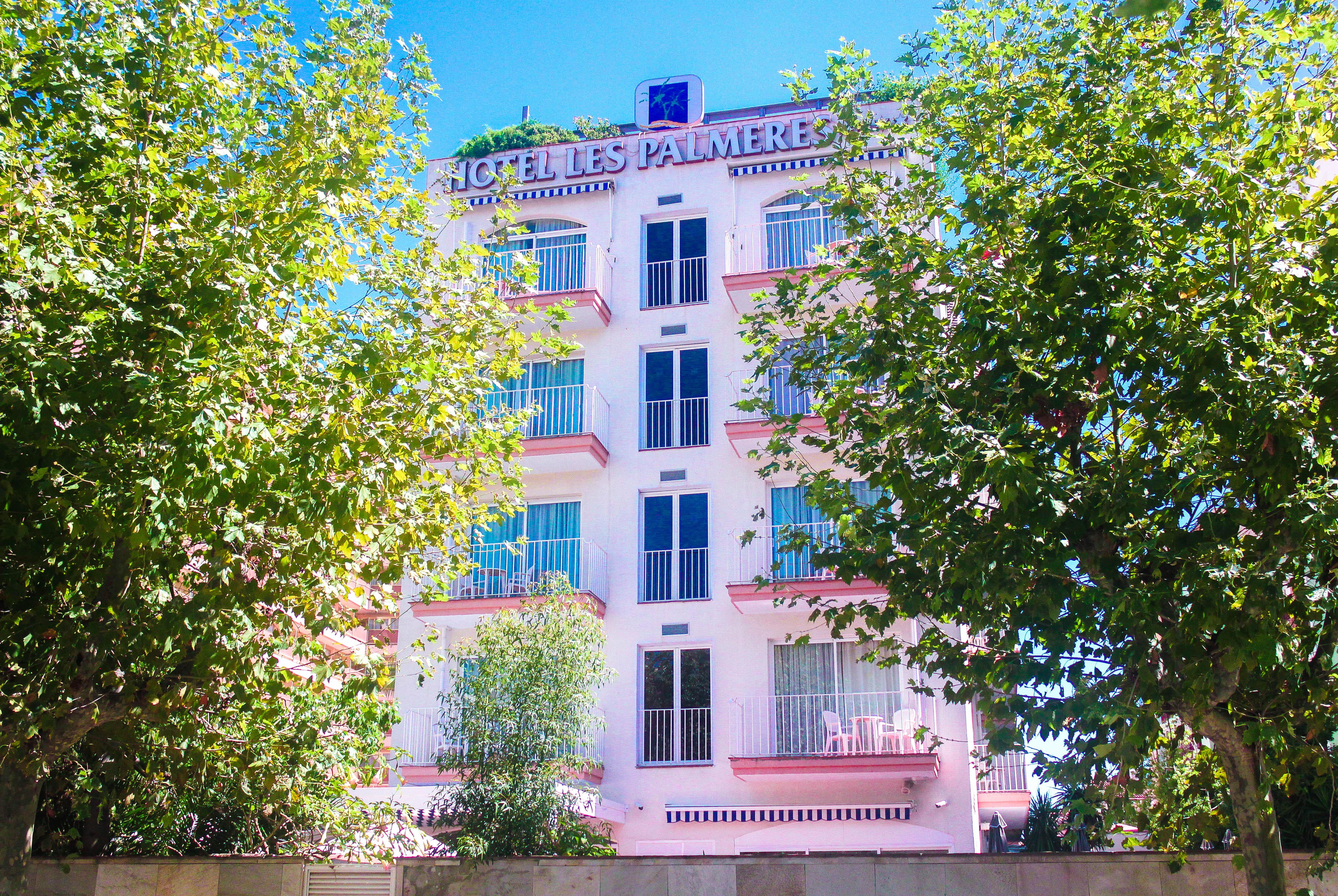 Dwo Les Palmeres Calella Esterno foto