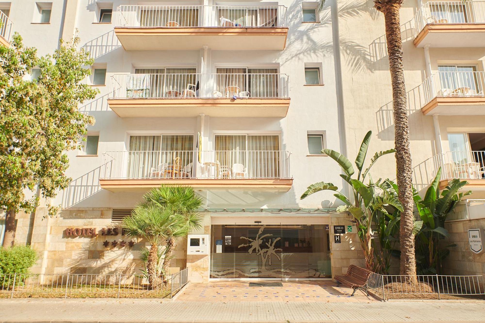 Dwo Les Palmeres Calella Esterno foto